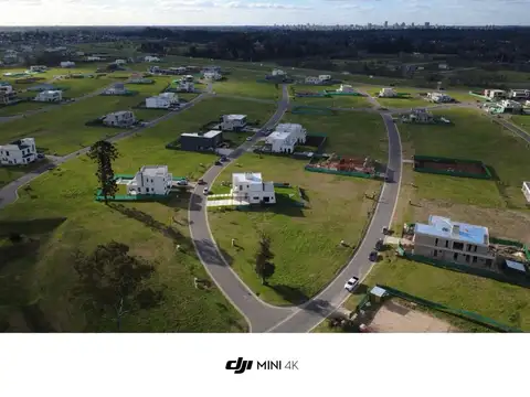 Terreno en Venta en Village Joven, USD 85.000