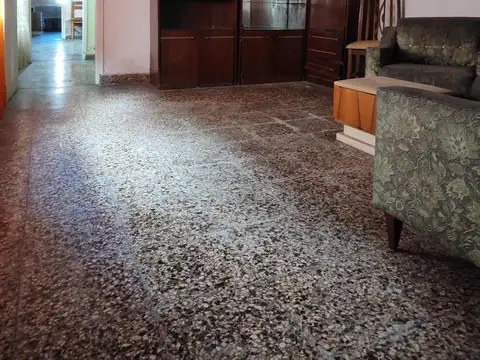 Depto Tipo Casa en Venta de 3 dormitorios