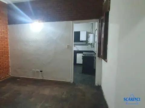 Depto Tipo Casa 2 ambientes con 1 baño