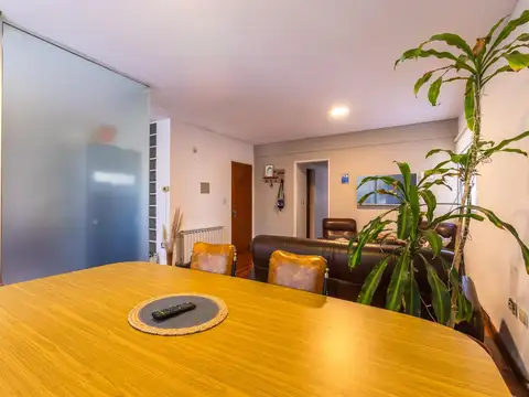 Departamento 4 ambientes con 2 baños