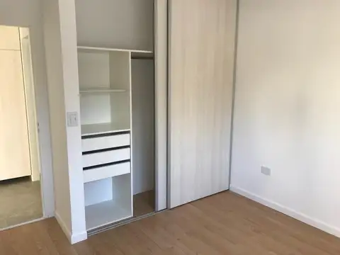 HERMOSO 2 AMBIENTES A ESTRENAR * BOLIVAR 226 *