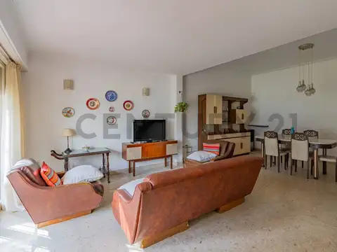 Casa en Venta en Zona Guemes, USD 280.000