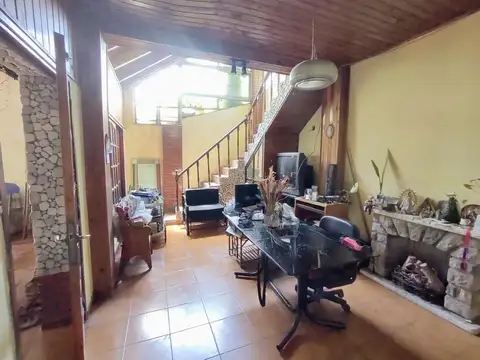 Depto Tipo Casa en Venta de 4 ambientes