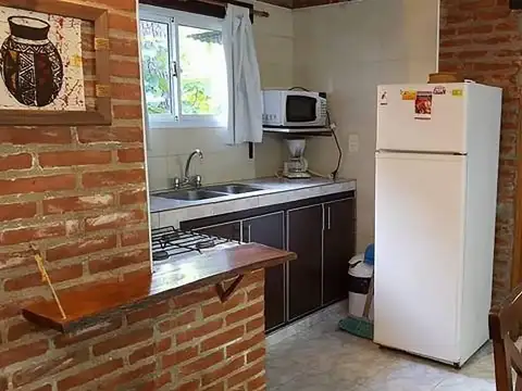 Casa 6 ambientes con 2 baños