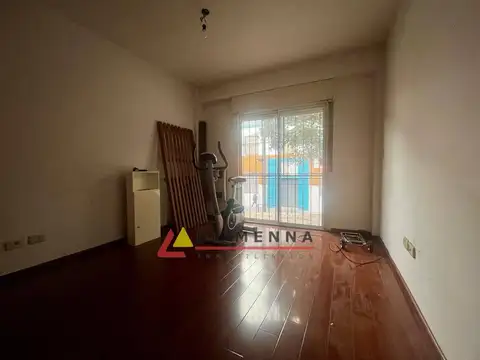 Roque Pérez 2700, Piso 1