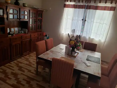 Casa - Venta - Argentina, San Miguel - Av. Pres. Juan Domingo Perón 2860