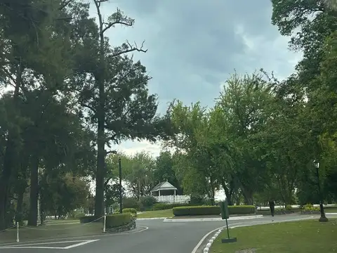 Terreno en Venta de 1294,0 m2