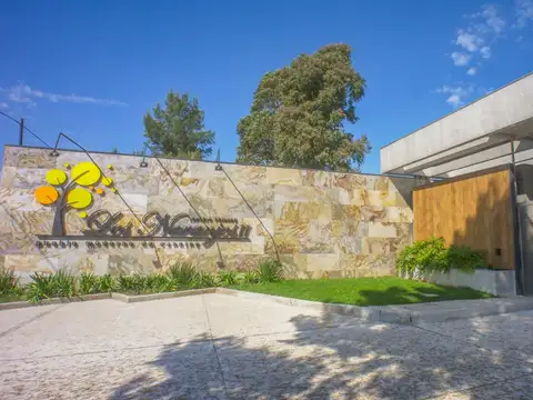 Terreno en Venta en Los Naranjos, USD 81.000