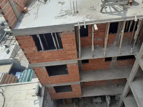 Departamento en Venta en Villa Luzuriaga, USD 67.950
