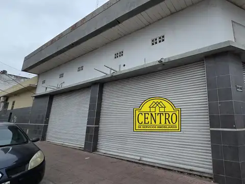 Avenida Juan Manuel De Rosas Y libertad 100