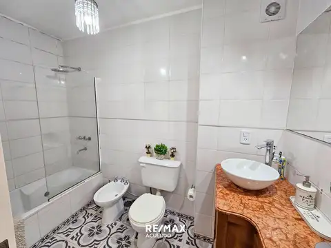 Departamento en Venta con 1 cocheras