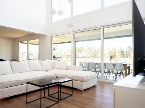 Casa en Venta de 6 dormitorios