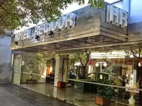 SE VENDE HOTEL CENTRICO MAS LOCALES, COCHERAS