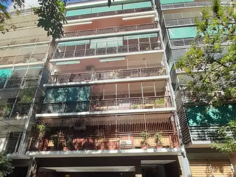 Departamento 3 ambientes con gran balcón - Inmejorable ubicación