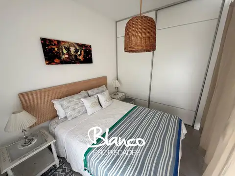 Departamento en Venta con 1 cochera