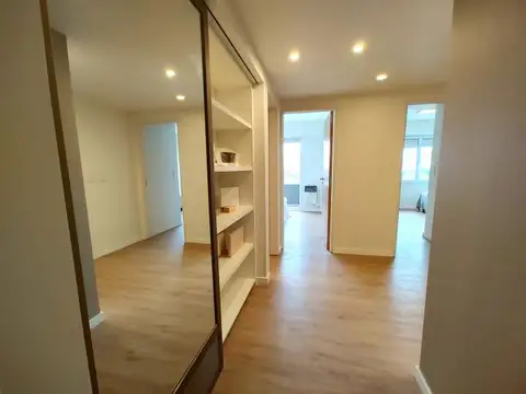 3 de Febrero 1208 , Piso 9