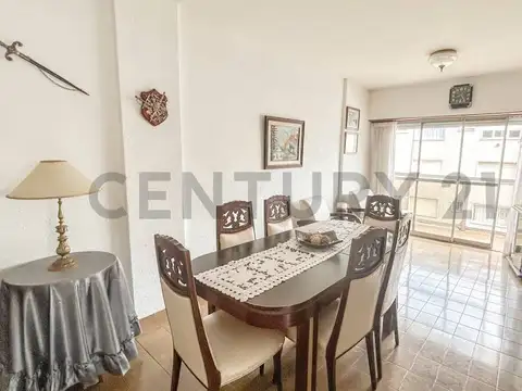 VENTA DEPARTAMENTO 3 AMBIENTES CON COCHERA Y BAULERA, ZONA CENTRO