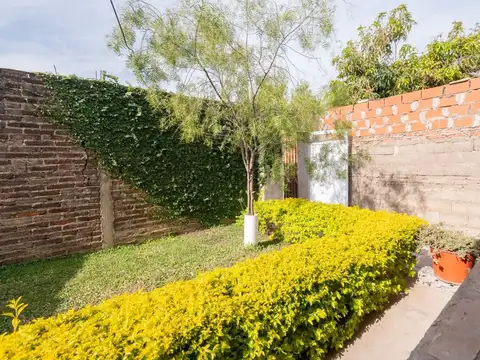 Javier de la Rosa 3900