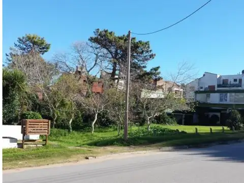 Terreno en Venta, FOT 1,2