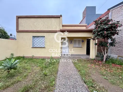 Casa en Alquiler en Los Hornos, La Capital