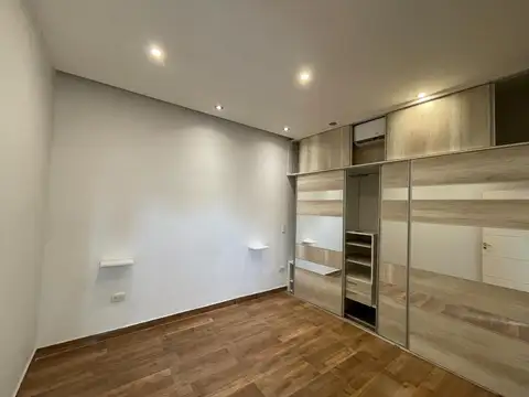 Depto Tipo Casa en Venta de 1 dormitorio
