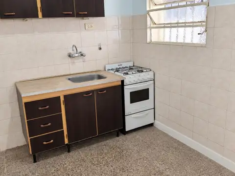 Depto Tipo Casa en Venta en Villa Lugano, USD 95.000