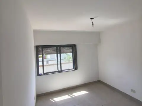 Depto Tipo Casa en Alquiler al Este