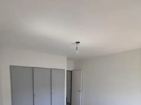Depto Tipo Casa en Alquiler 60 años