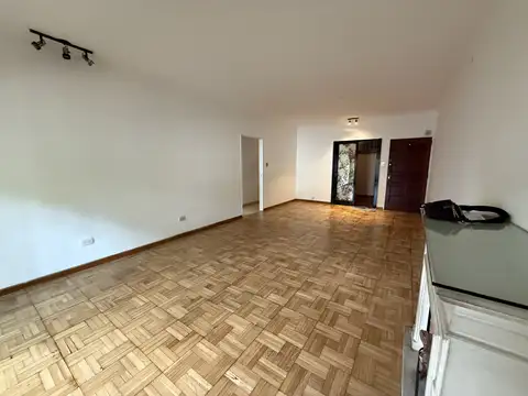 Depto Tipo Casa en Venta al Este