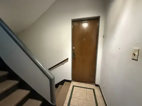 Depto Tipo Casa en Venta en Almagro, USD 135.000