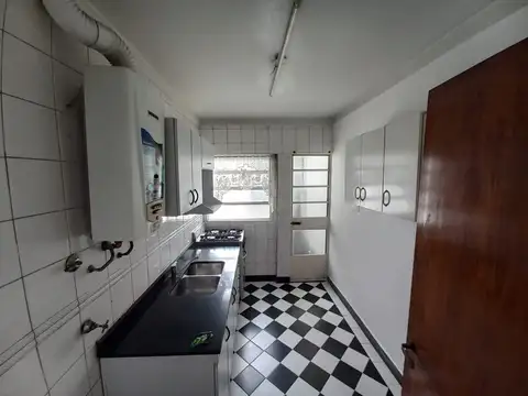 Teodoro Vilardebó 2700, Piso 1