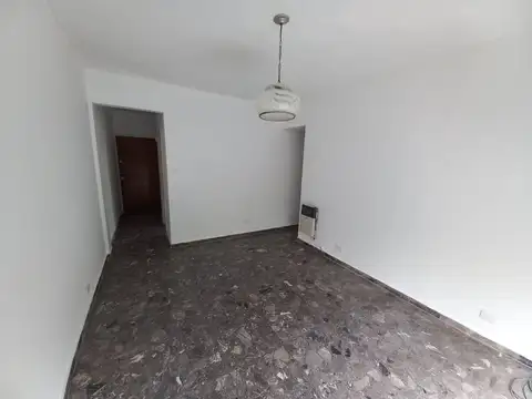 Departamento en Alquiler en Villa del Parque, $ 950.000