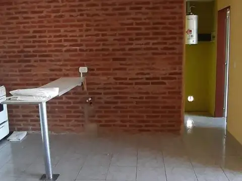 2 De Abril 200
