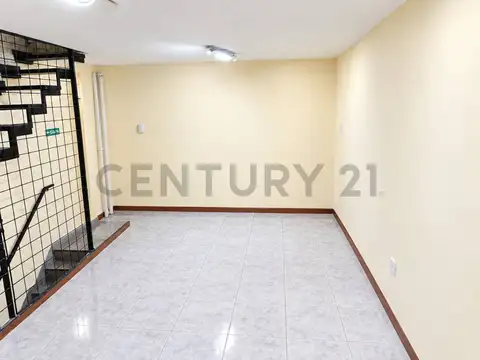 Local en Alquiler en Tribunales, $ 2.000.000