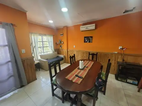 VENTA EN BLOCK, DOS CASAS EN LANUS OESTE 