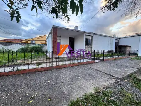 B° INTERSINDICAL CASA EN ALQUILER ZONA SUR 