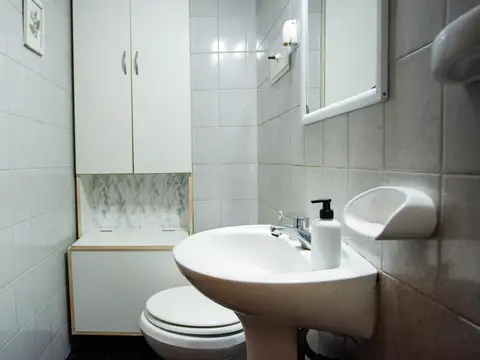 Depto Tipo Casa en Venta con 2 cocheras