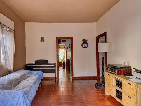 VENTA PH 5 AMB CON JARDIN Y TERRAZA/SIN EXPENSAS.