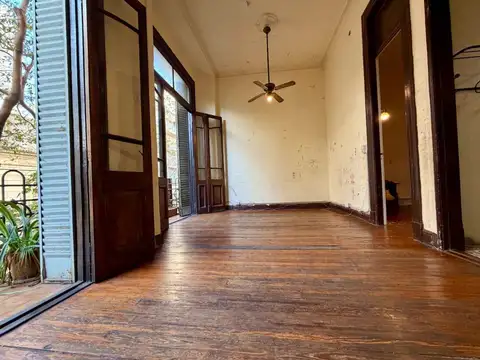 Depto Tipo Casa en Venta al Este