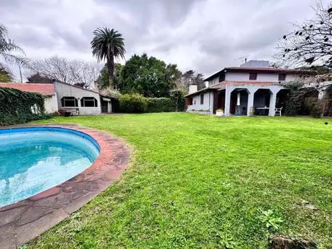 Venta de Casa con excelente lote en Santa Rita, Boulogne