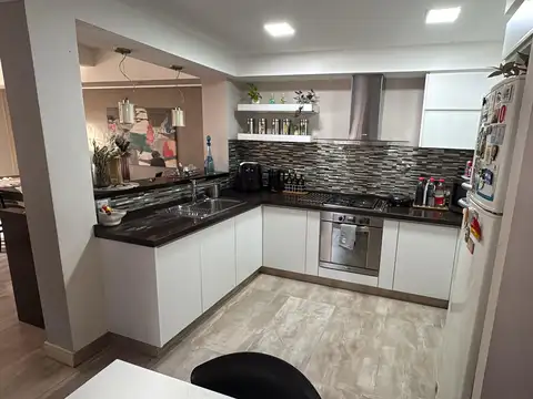 Luminoso Dúplex en Venta Florida