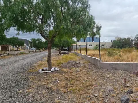 TERRENO EN VENTA EN B° LA ANGOSTURA, EL CHALLAO