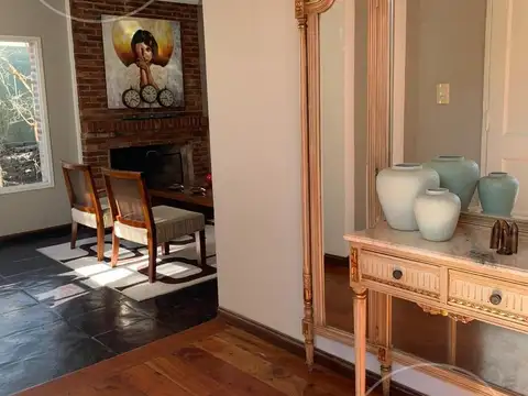 Casa en Venta en La Colina, USD 385.000