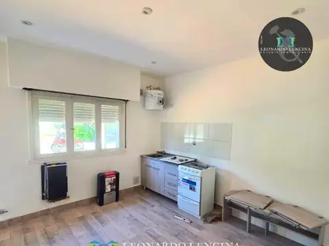 DEPARTAMENTO DUPLEX 3 AMB. AL FRENTE - TODO RECICLADO