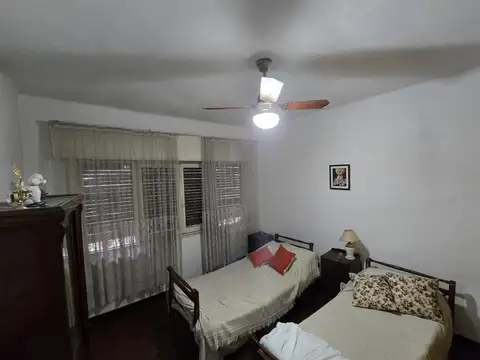 VENTA CASA 3 AMBIENTES EN VILLA ADELINA