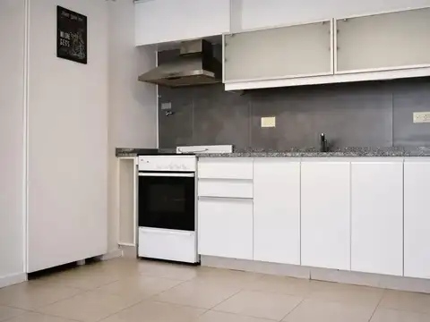 ALQUILER Departamento monoambiente con cochera fija balcon a la calle caba villa urquiza saavedra