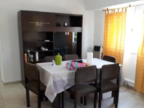 Sargento Cabral 600, Piso 1