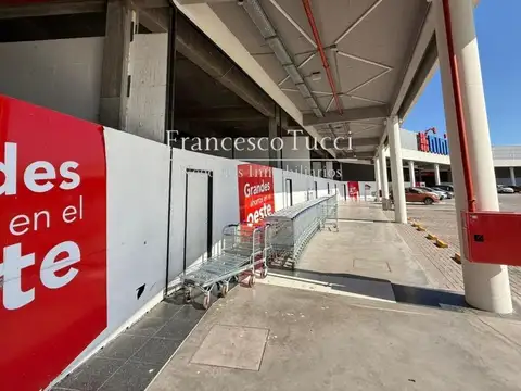 Local en Alquiler en Paso del Rey, USD 5.508