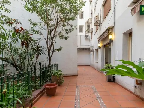 2 amb+Depend/Semipiso/Recoleta/Jardín/Patio/cochera/baulera