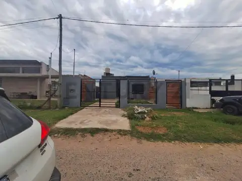 Casa en Venta en Villa Parque Sicardi, USD 50.000